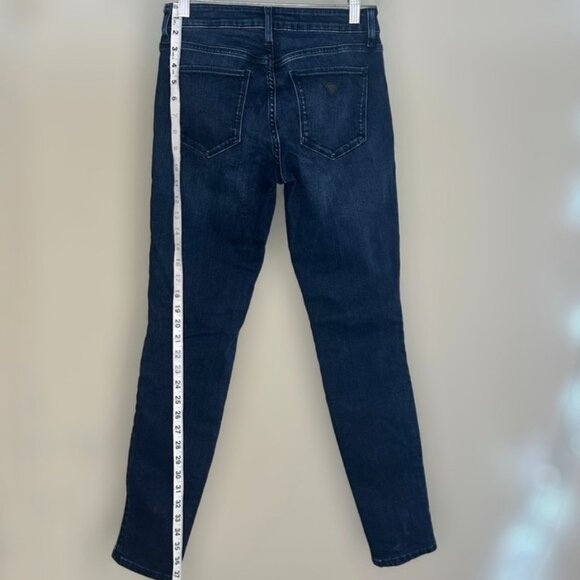 Womens Guess Jeans Sexy Curve Size 27RG Straight Leg Classic Denim Jeans - Picture 5 of 12